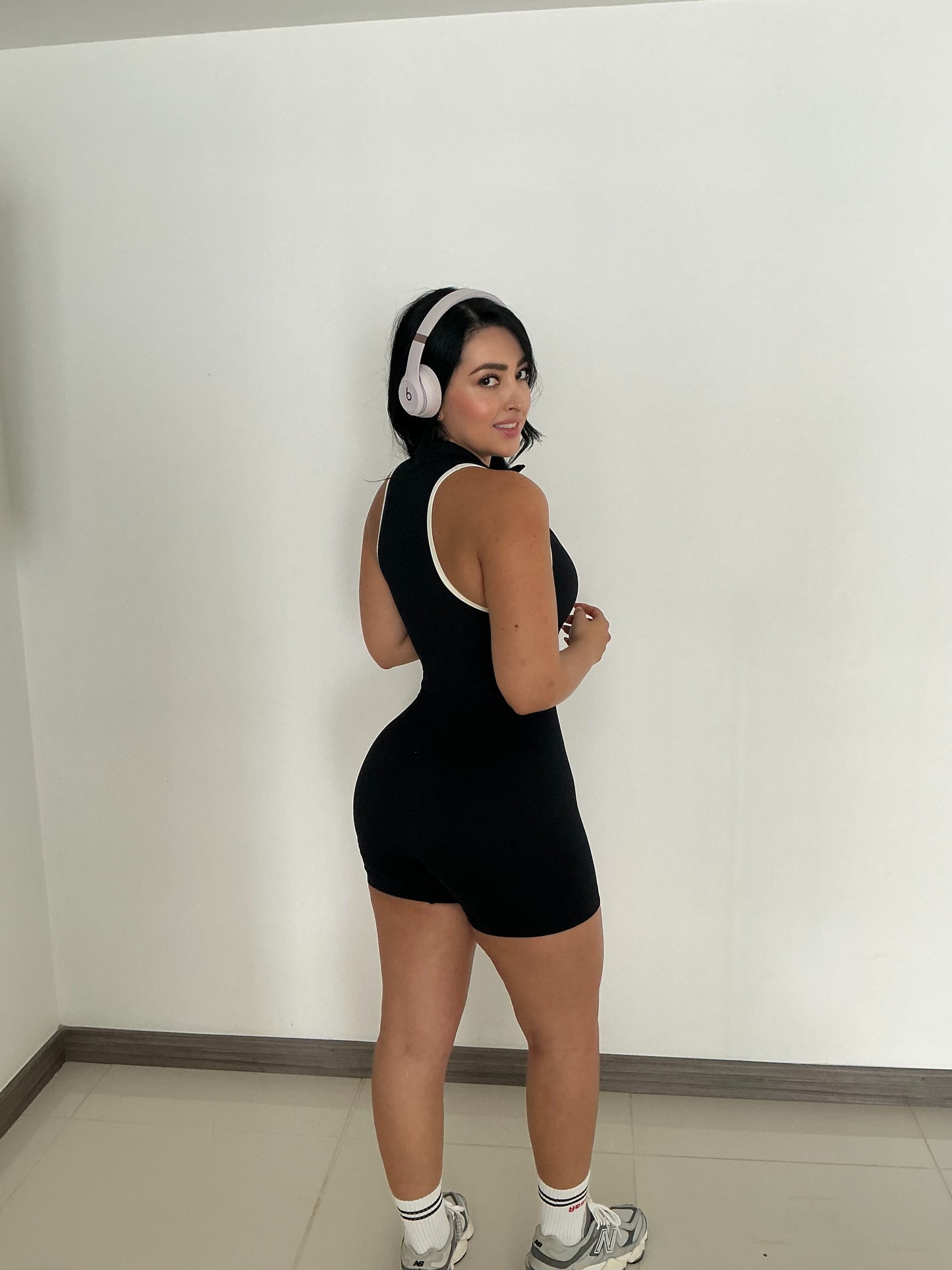 Enterizo Ivory Lines